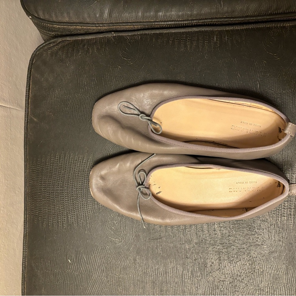 Everlane The Italian Leather Day Glove flats size 8